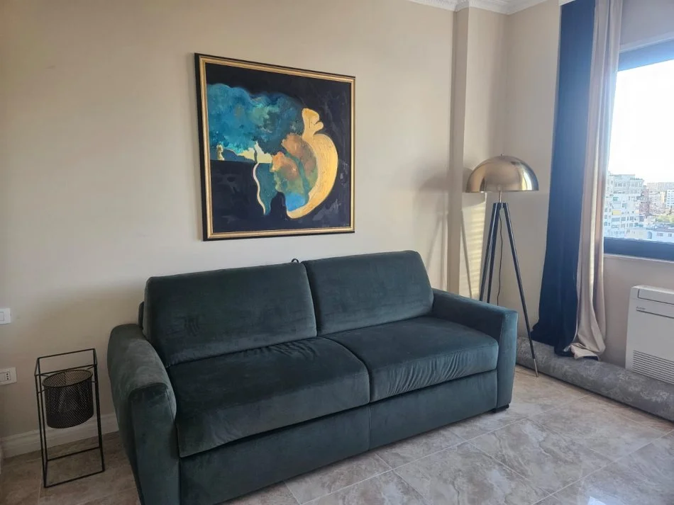 Tirane, Apartament 2+1 me qira  Kati 13, 125 m² 1.000 €