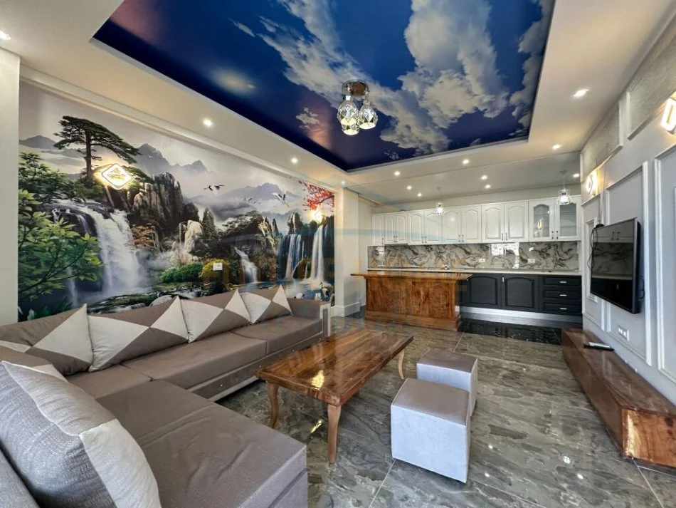 Tirane, jepet me qera apartament 1+1 Kati 2, 75 m² 600 € (Fusha e Aviacinit)