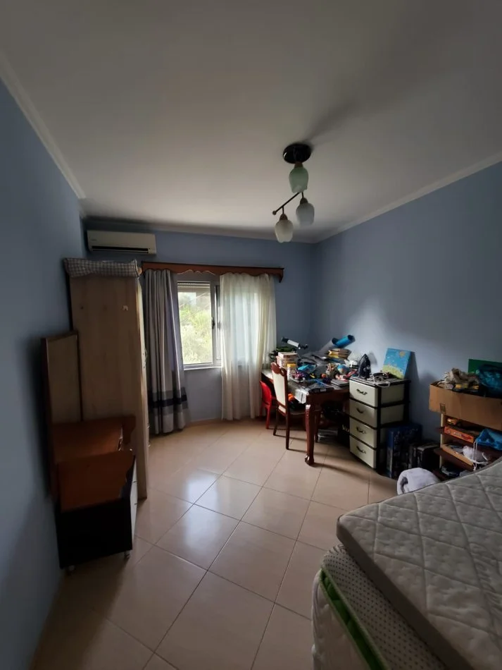 Tirane, shes apartament 2+1 Kati 2, 103 m² 130.000 € (Fresk)