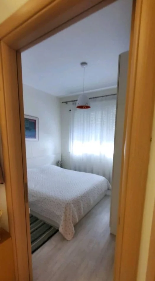 Tirane, jepet me qera apartament 2+1 Kati 3, 85 m² 550 € (Kodra e Diellit)