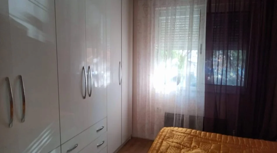 Tirane, shitet apartament 1+1 Kati 2, 53 m² 80.000 € (Porcelan)
