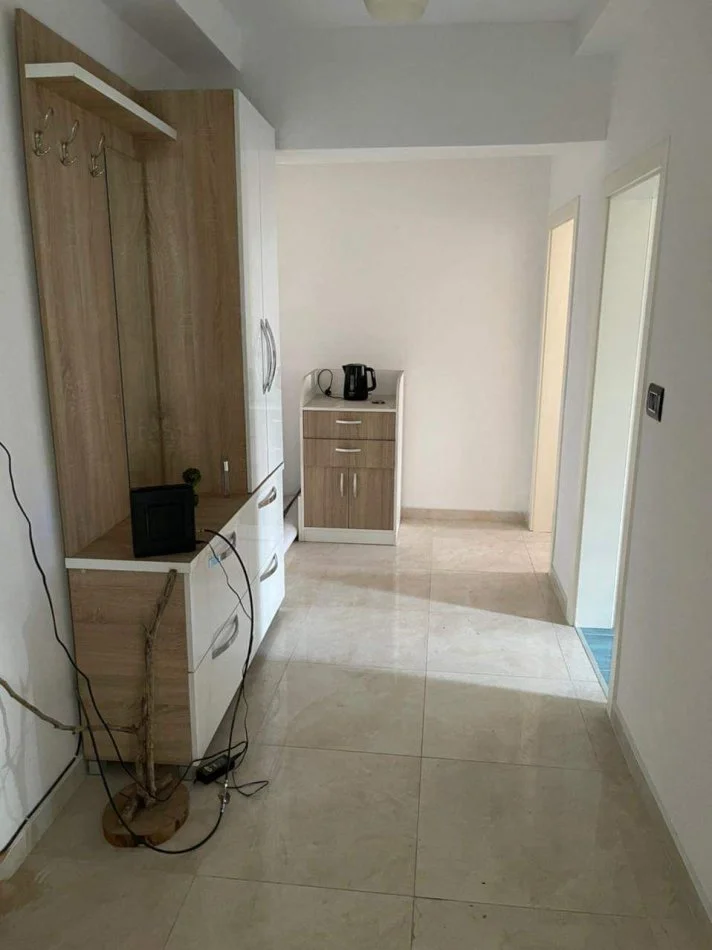 JEPET ME QIRA, APARTAMENT 1+1, QENDËR, TIRANË, 600 EURO/MUAJ