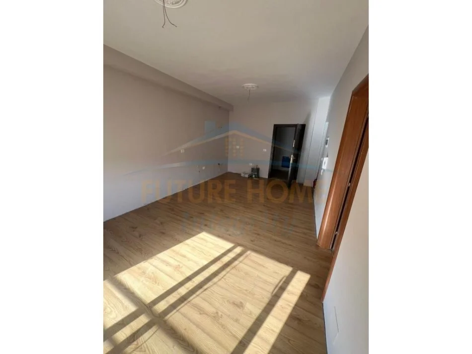 Durres, shitet apartament 1+1 Kati 2, 60 m² 60.000 € (Plepa.Dures)