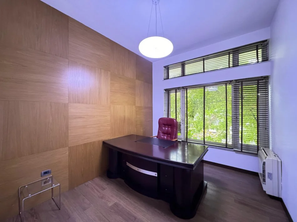 Ambient Biznesi me Qira tek Ish Ekspozita,1500€/muaj i Diskutueshëm!