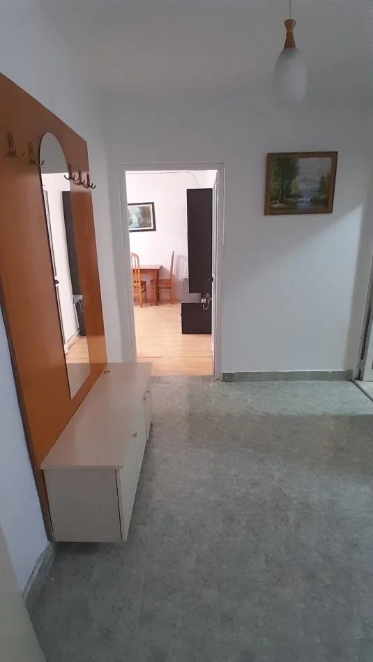 Tirane, Apartament 1+1 me qira tek Rruga Elbasanit 39 000 Leke