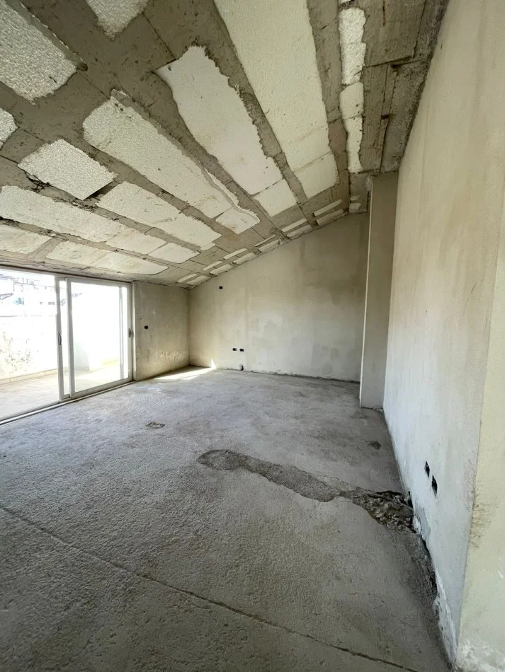 shitet Papafingo , 2+1, 144 m² 122.000 € (Fresku) TT 1136