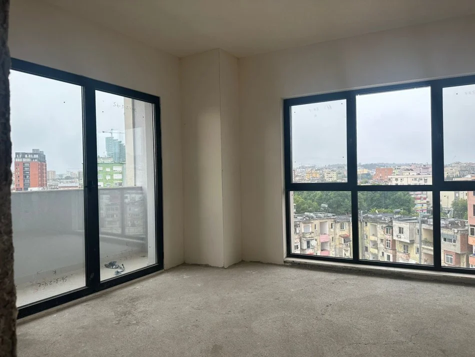 Tirane, shitet apartament 2+1 Kati 6, 98 m² 245.600 € 