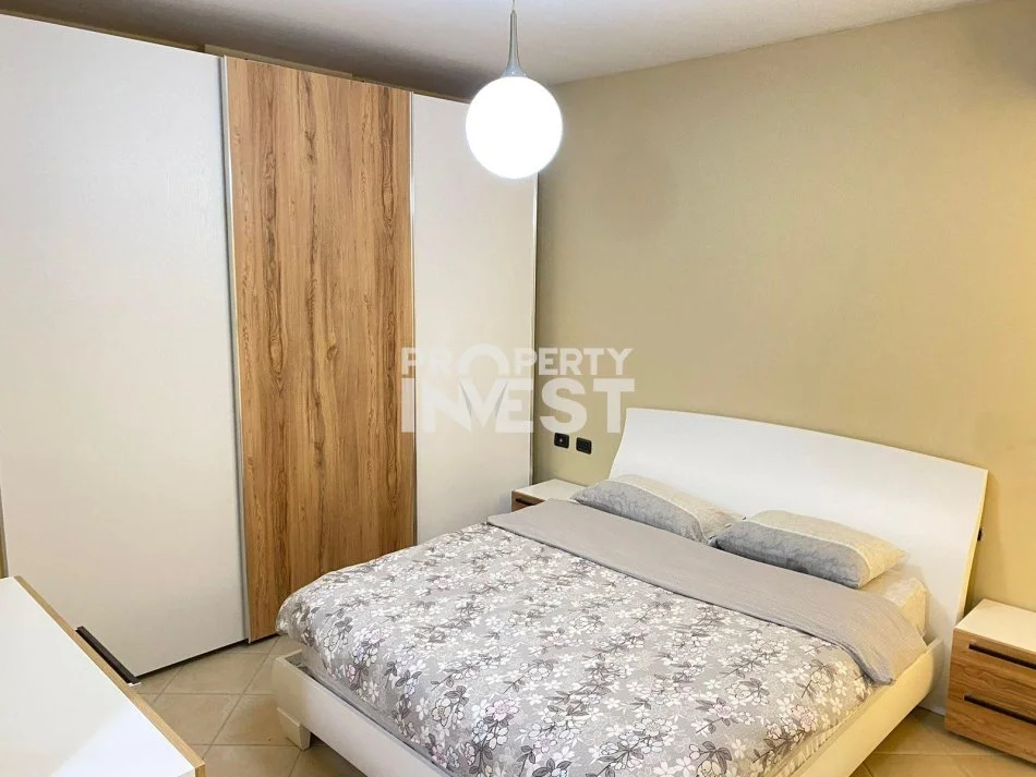 Tirane, jepet me qera apartament 2+1 Kati 10, 114 m² 900 € (9 kateshet)