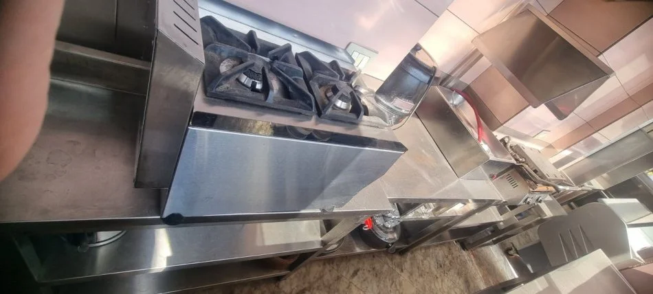 Tirane, Shiten pajisje restoranti