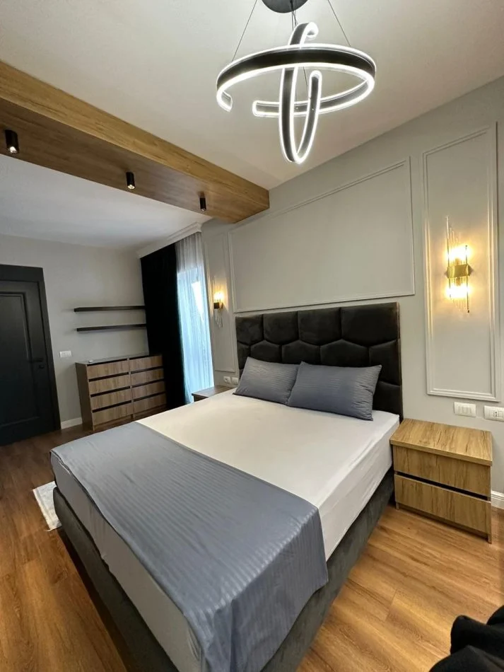 Apartament Modern 3+1+Post Parkimi me Qira tek Tirana Garden Building!