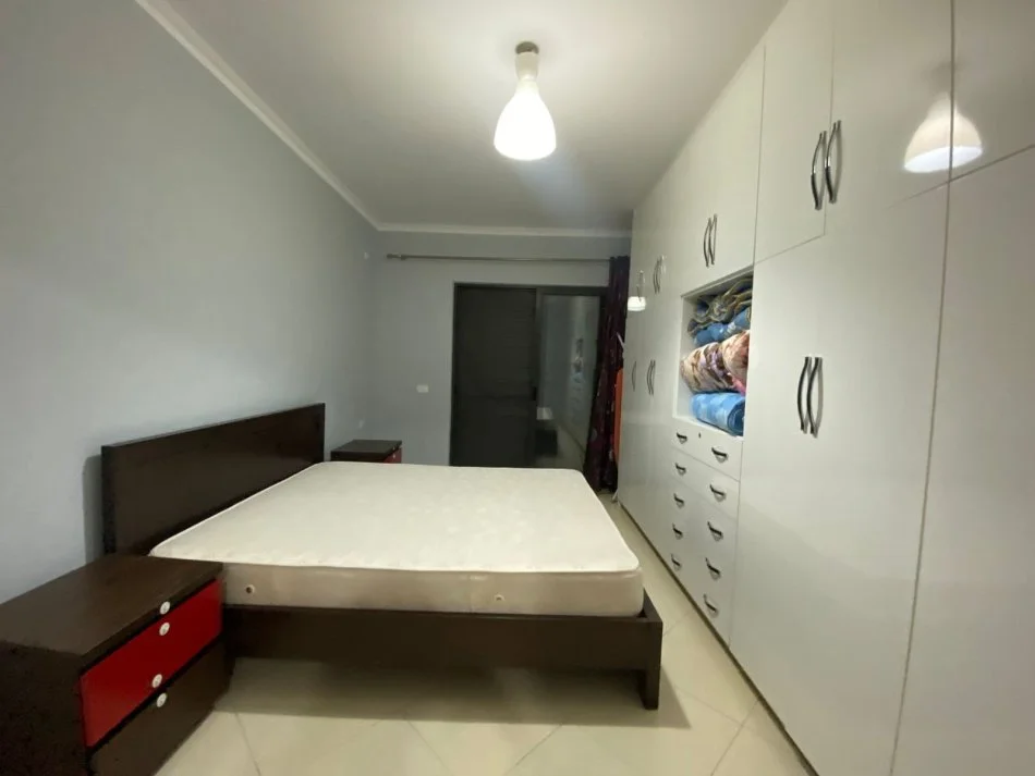 Tirane, shitet apartament 2+1+Ballkon Kati 6, 118 m² 136.000 € (rruga besim alla)