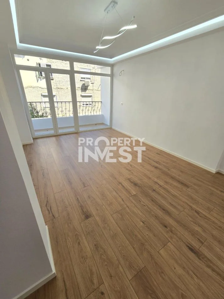 Tirane, shitet 2+1 Kati 3, 72 m² 160.000 € (Ambasada Amerikane)