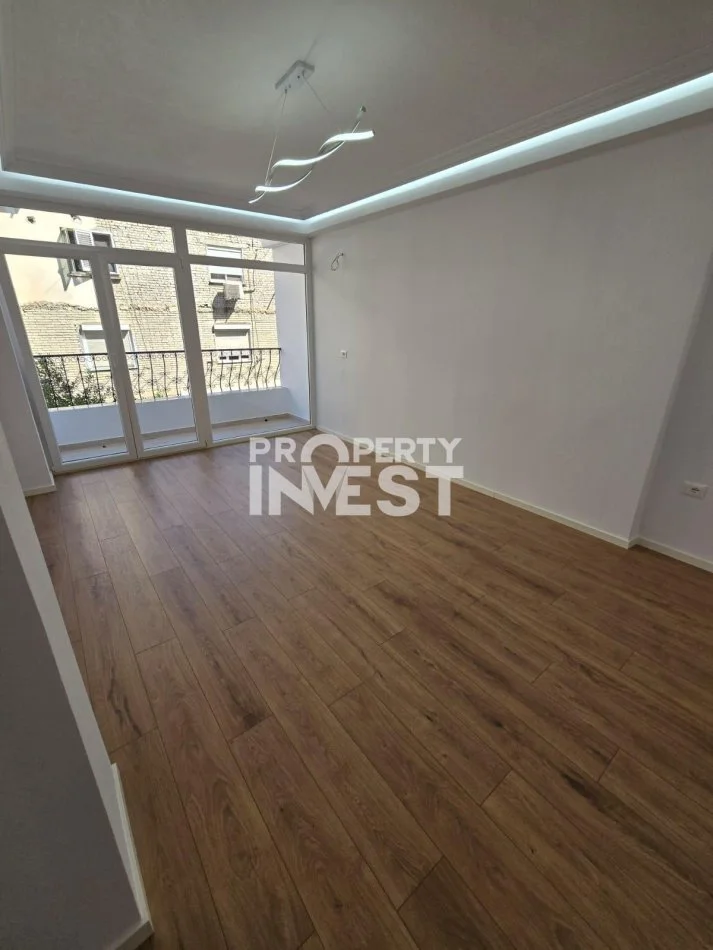 Tirane, shitet 2+1 Kati 3, 72 m² 160.000 € (Ambasada Amerikane)
