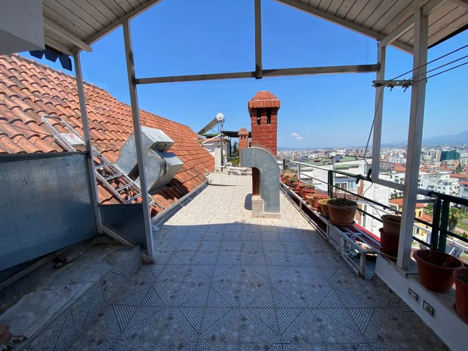 Tirane, shitet apartament 4+1+Aneks+Ballkon Kati 4, 220 m² 323000 € (Rruga Kodra e Diellit)