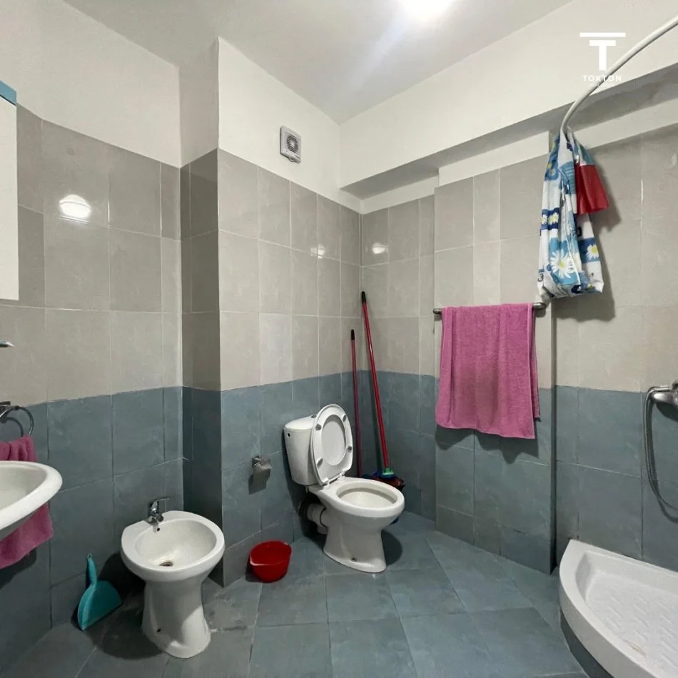 Tirane, shitet apartament 1+1+Ballkon Kati 7, 73 m² 90.000 € (ASTIR PRANE BAR BOHEM)