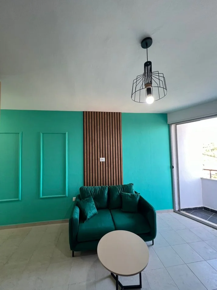 Durres, shitet garsonier Kati 6, 44 m² 53.000 € (shkembi i kavajes)