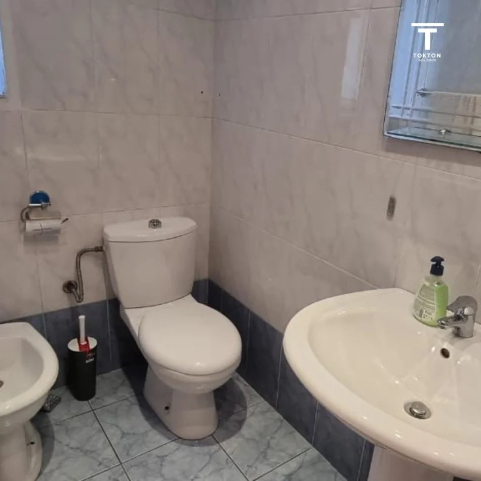 Tirane, jepet me qera apartament 1+1 Kati 9, 70 m² 600 € (RRUGA E KOSOVARVE , TIRANE)