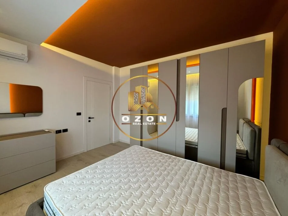 Apartament 1+1 modern për shitje tek Komuna e Parisit, me pamje të mrekullueshme të Kopshtit Botanik!