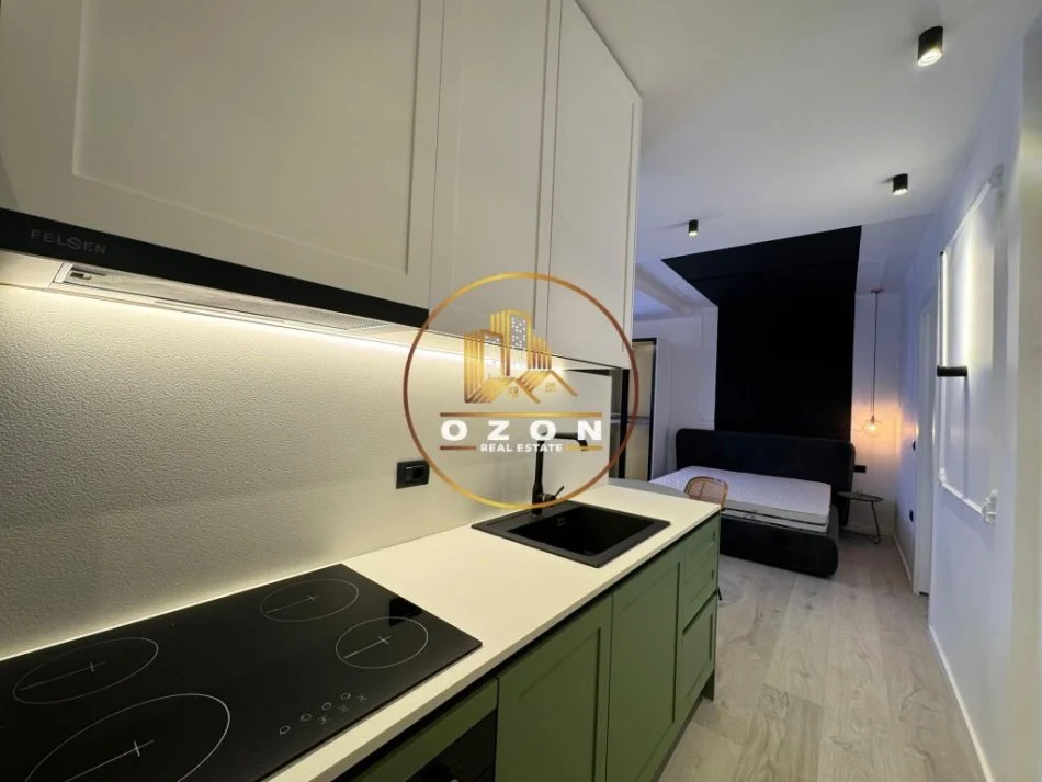 Gasoniere moderne për shitje tek Komuna e Parisit, pranë Kompleksit Olimpik !