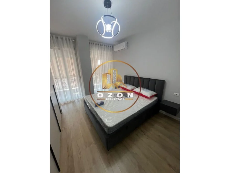 Jepet me Qira Apartament 1+1 tek Rruga e Dibrës!