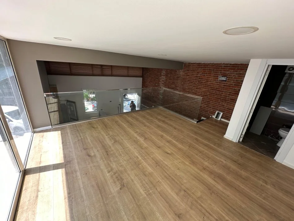 Tirane, shitet apartament duplex 2+1+Ballkon Kati 0, 82 m² 85.000 € (Rruga Dajti)