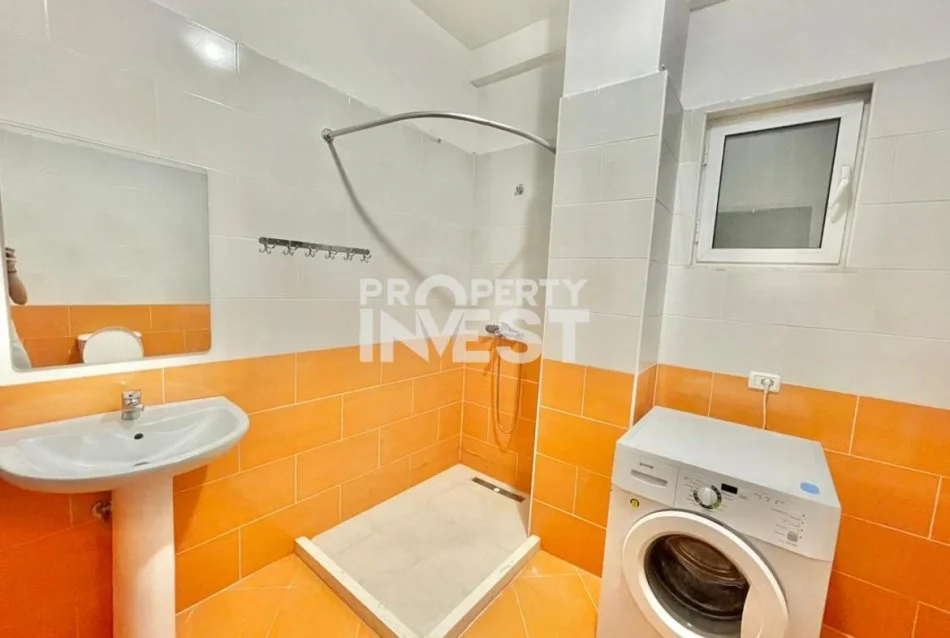 Tirane, jepet me qera apartament 1+1 Kati 2, 75 m² 300 € (Fresku)