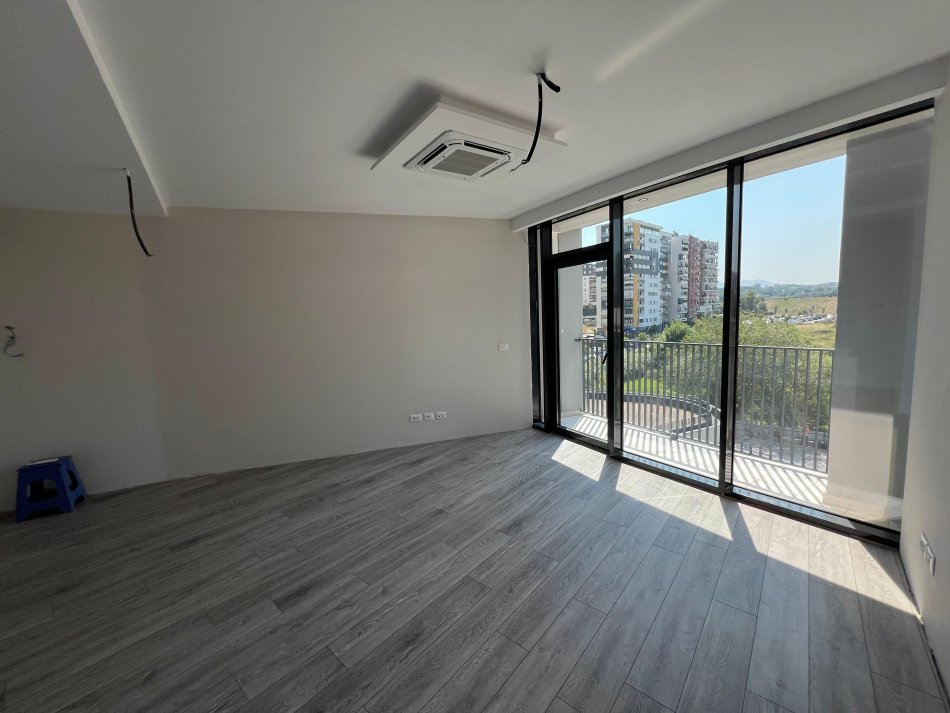 Tirane, jepet me qera apartament 2+1+Ballkon Kati 3, 121 m² 1.300 € (RRUGA E KOSOVAREVE)