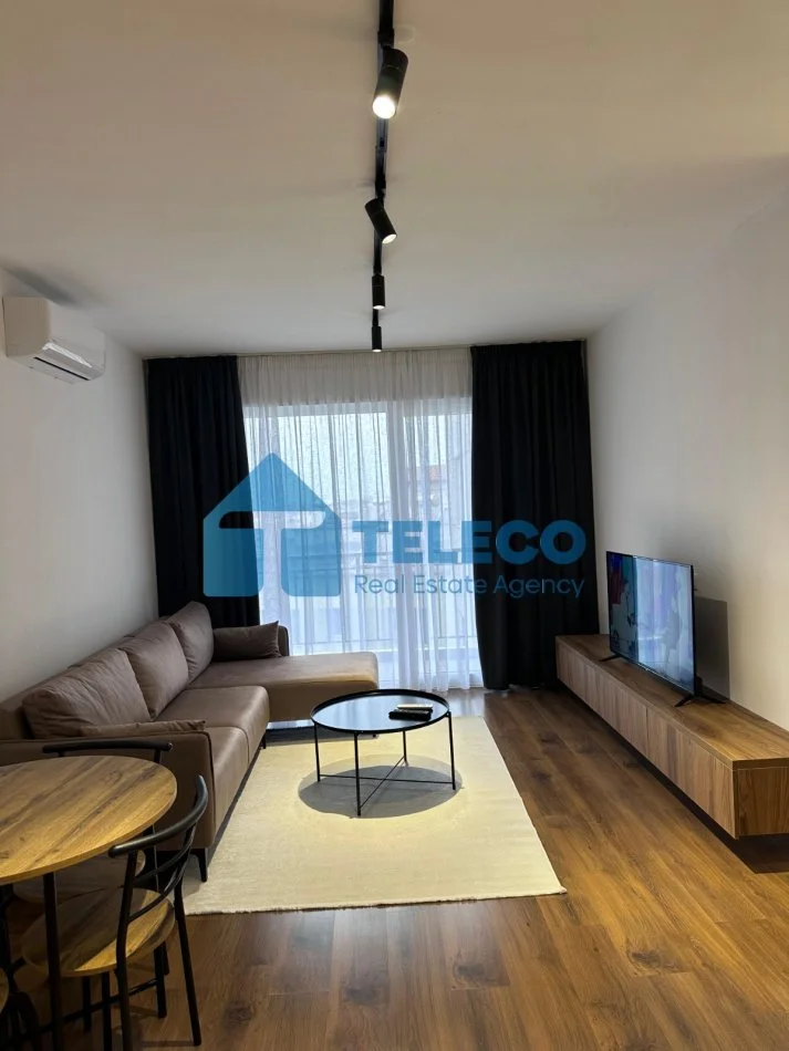 Tirane, jepet me qera apartament 1+1+Ballkon Kati 2, 500 € (Rruga e Dibres)
