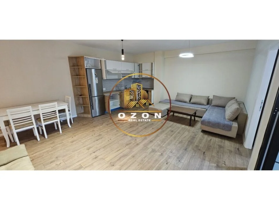 Apartament 2+1 për Qira pranë Kopshtit Botanik dhe Kodrës së Diellit 600 € !