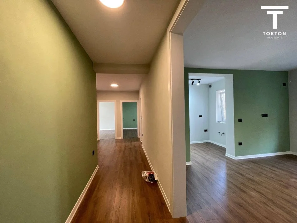 Tirane, jepet me qera apartament 3+1+Ballkon , 91 m² 700 € (MYSLYM SHYRI)