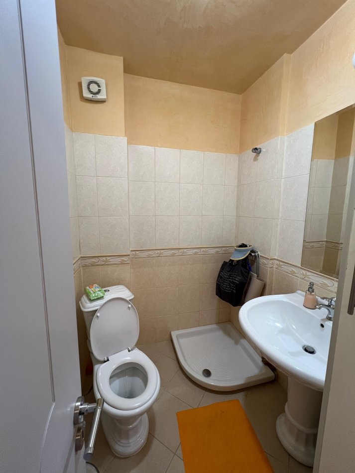 Durres, shitet apartament 2+1+Ballkon Kati 3, 120 m² 120.000 € (Shkembi Kavajes)