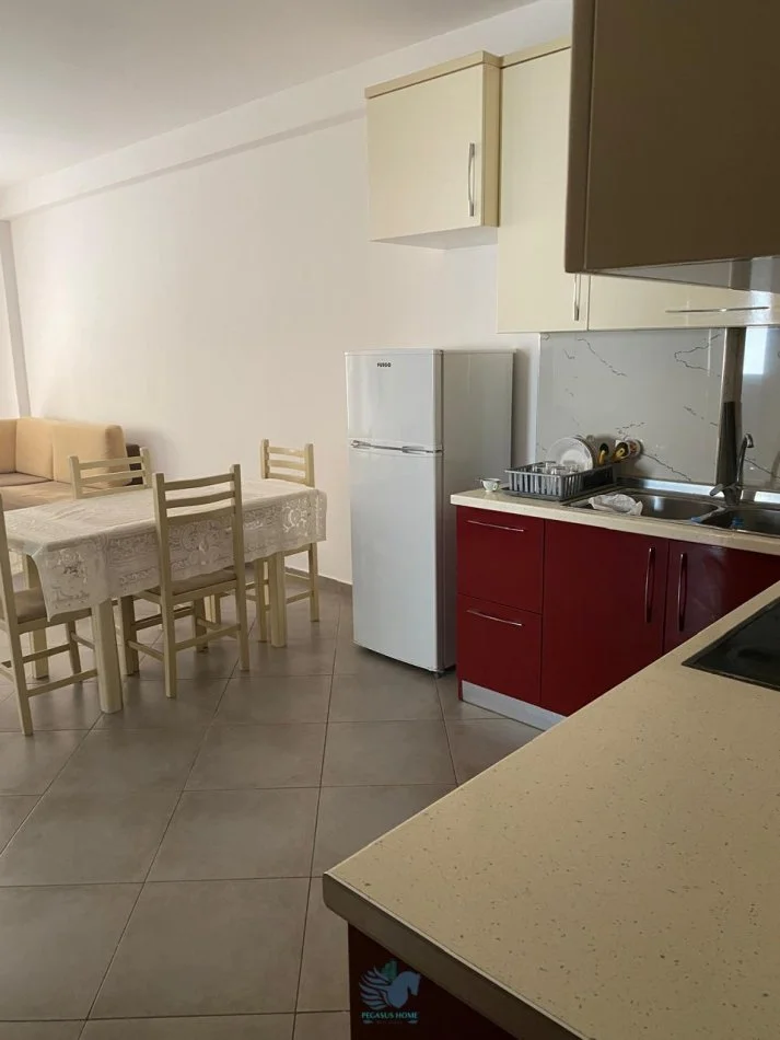 Jepet Me Qera Apartament 2+1 Tek Kodra e Diellit [ID P02147]