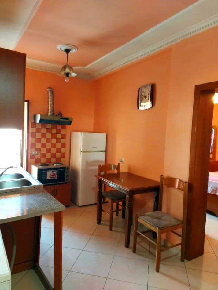 Tirane, Apartament 1+1 me qira  Kati 6, 78 m² 500 € (Rruga Elbasanit)