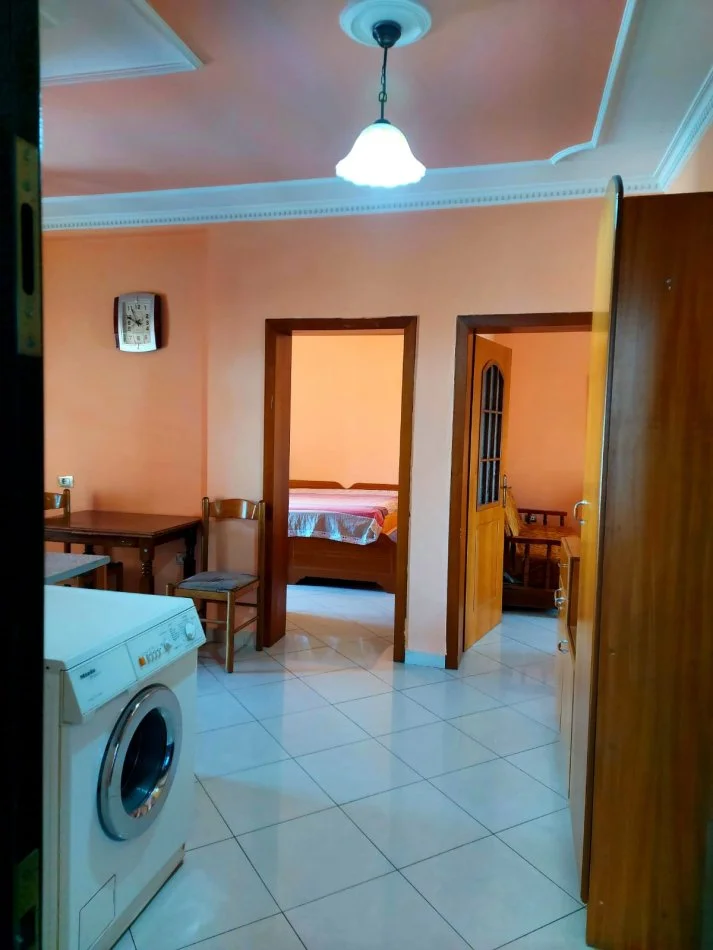 Tirane, Apartament 1+1 me qira  Kati 6, 78 m² 500 € (Rruga Elbasanit)