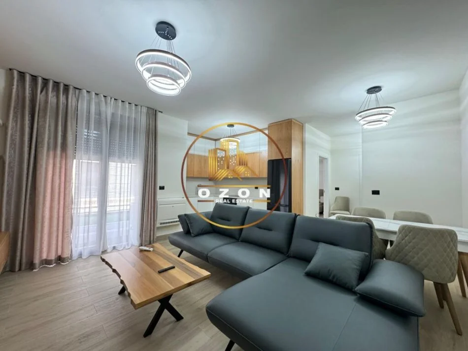 Apartament Modern 1+1 me Parkim për Shitje pranë TEG!