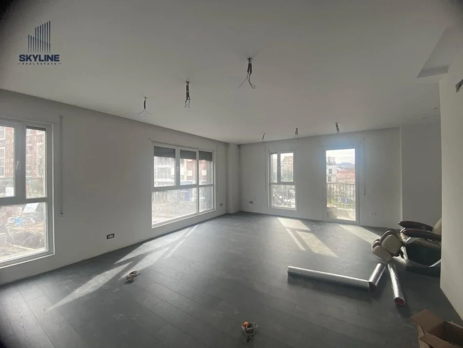 Tirane, jepet me qera Ambjenti Kati 1, 70 m² - Trio Towers Don Bosco