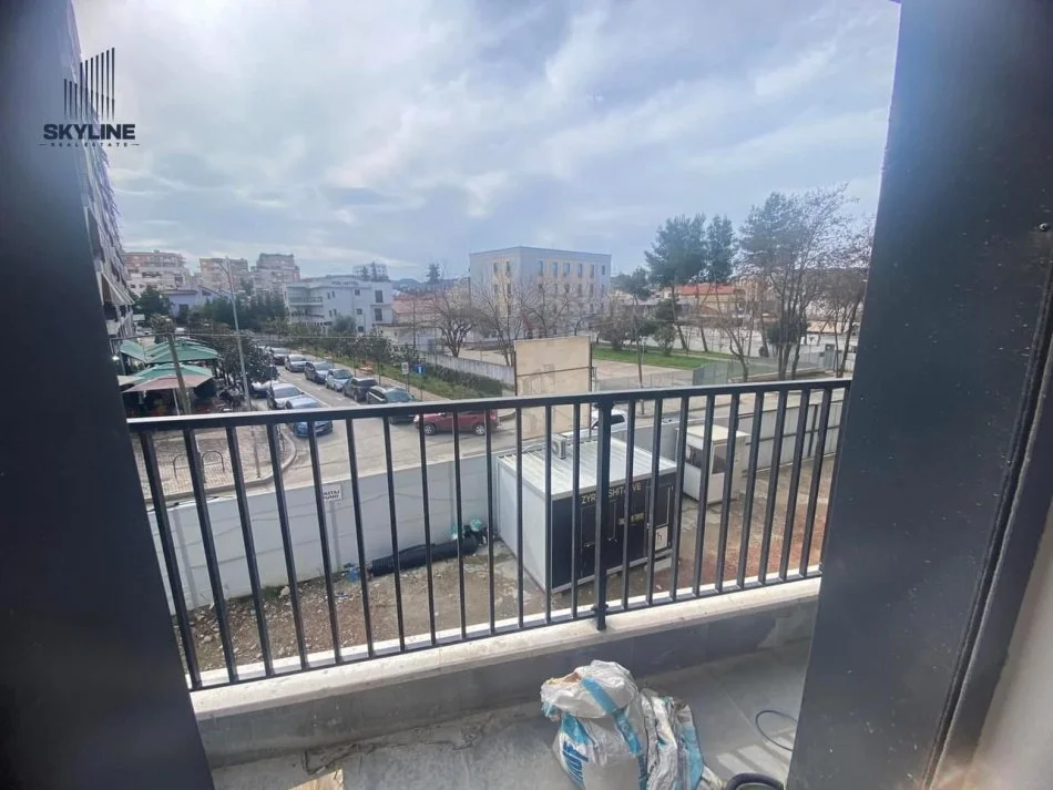 Tirane, jepet me qera Ambjenti Kati 1, 70 m² - Trio Towers Don Bosco