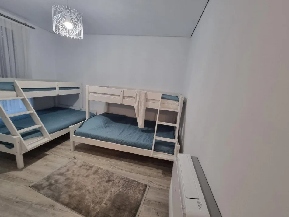 Durres, shitet apartament 2+1 Kati 0, 450 m² 340.000 € (San Pietro , Gjiri i Lalezit)