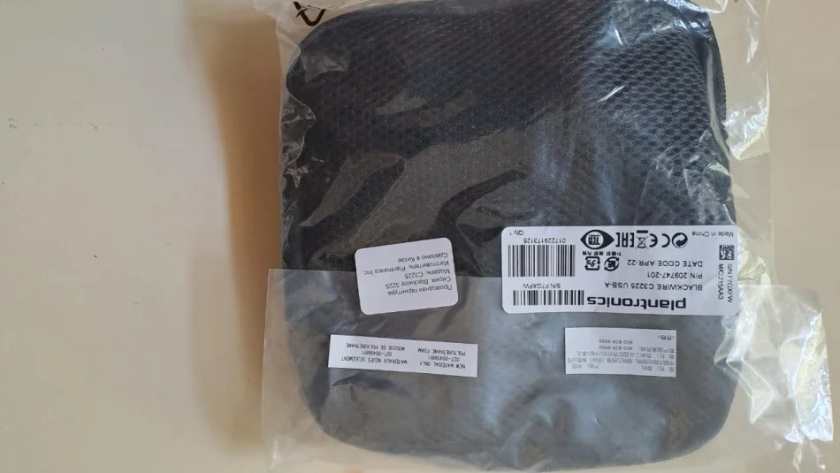 Tirane, shes 6 kufje Kufje profesionale Blackwire C3225 USB-A   3500 lek copa