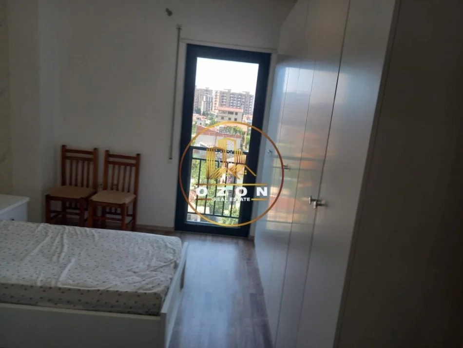 Jepet Me Qira Apartament 2+1+2 me Post Parkimi te Green City!