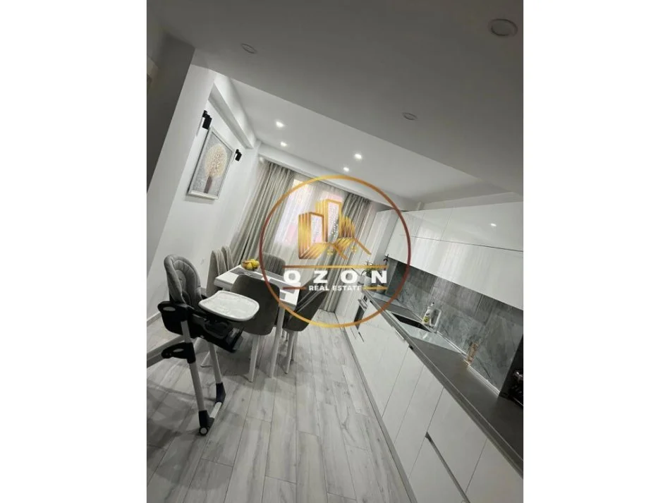 Apartament 2+1 për Shitje tek Harry Fultz!