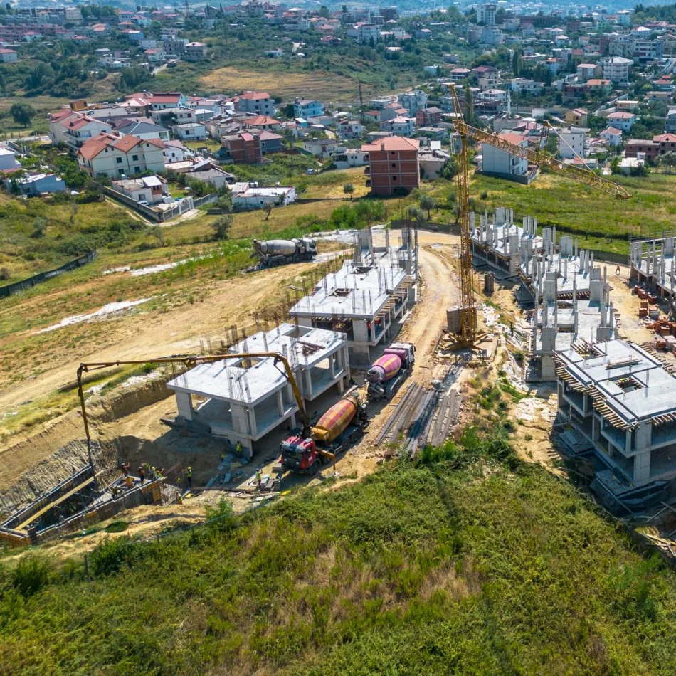 Tirane, shitet Vile 3 Katshe Kati 3, 200 m² 360.000 € (Turdive)