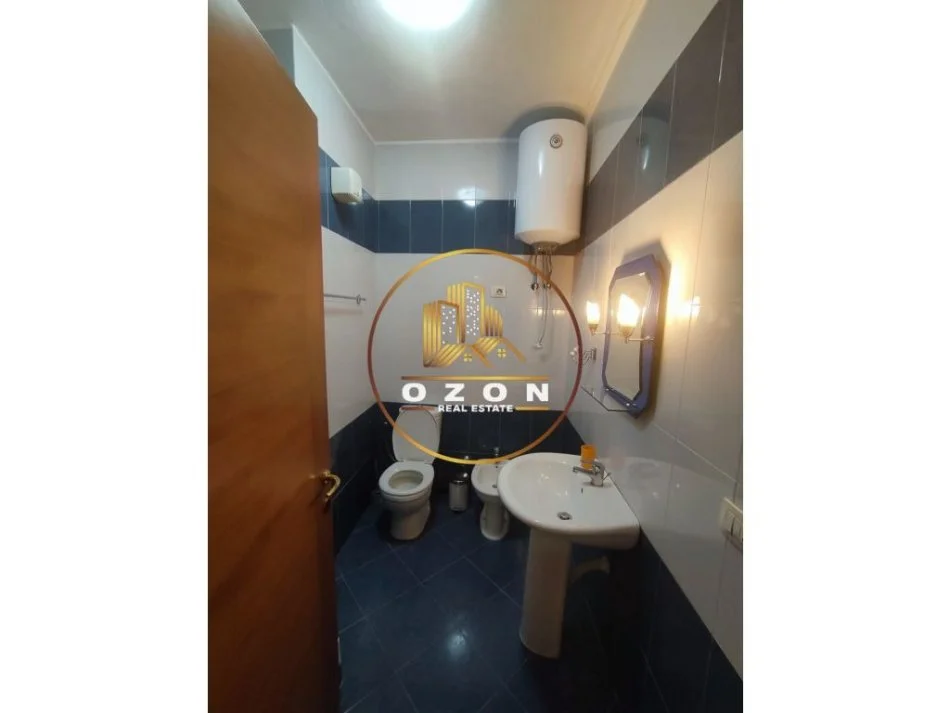 JEPET ME QIRA SUPER APARTAMENT 2+1+2, TEK “RRUGICA E SALES″!!!