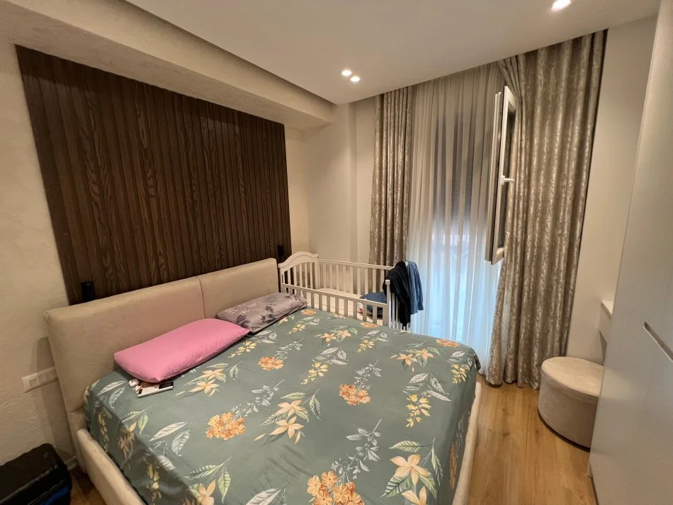 Tirane, jepet me qera apartament 2+1+Ballkon Kati 6, 100 m² 850 € (JEPET ME QERA APARTAMENT 2+1 NE DON BOSKO)