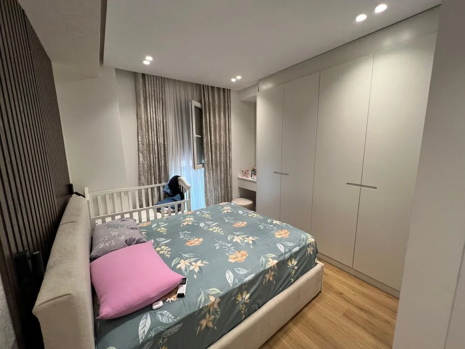 Tirane, jepet me qera apartament 2+1+Ballkon Kati 6, 100 m² 850 € (JEPET ME QERA APARTAMENT 2+1 NE DON BOSKO)