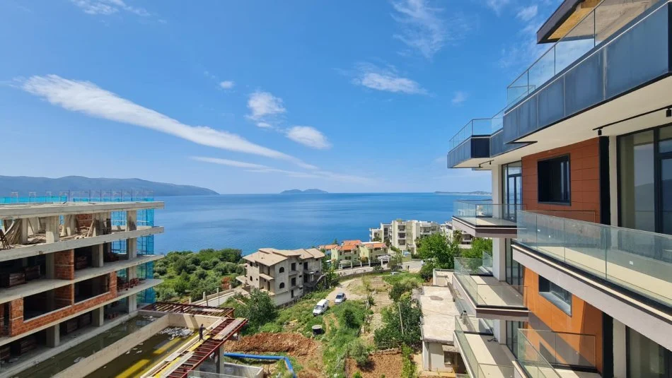 Vlore, Apartament per shitje 1+1 Kati 4, 58 m² 127.000 € (Uji Ftohte)
