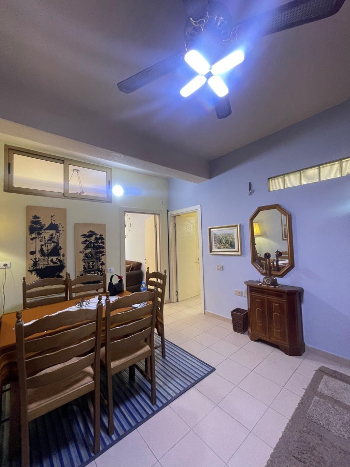 Tirane, jepet me qera apartament 1+1+Aneks+Ballkon Kati 2, 70 m² 550 € (Bulevardi Zogu I)