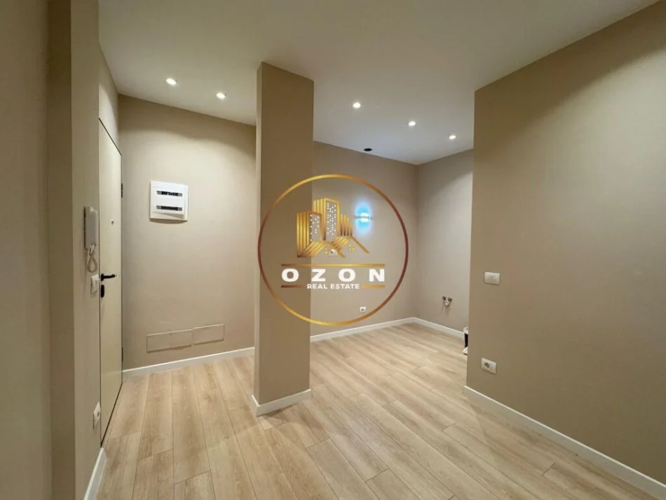 Tek Tirana Garden Building Ofrohet Apartament 1+1 për Qira!