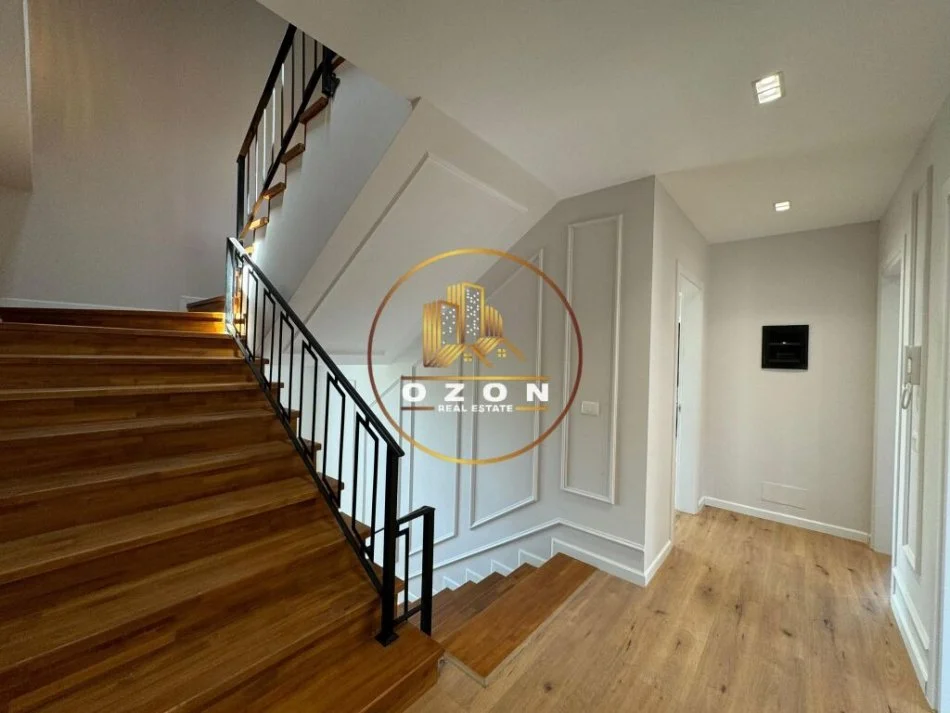 Vila 3-Katëshe Moderne me Qira në Rezidencën Akacia Hills, Mjull Bathore!