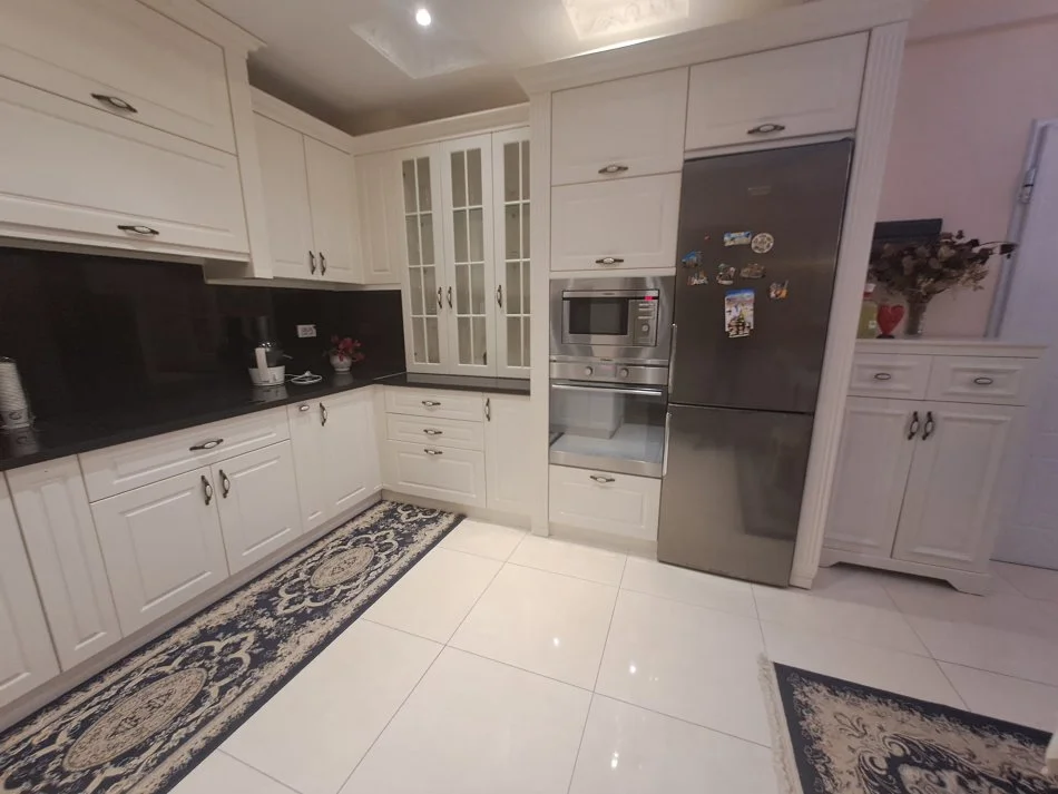 Tirane, Apartament 2+1 per shitje ose per qira  Kati 3, 108 m²  ( Kodra e Diellit )